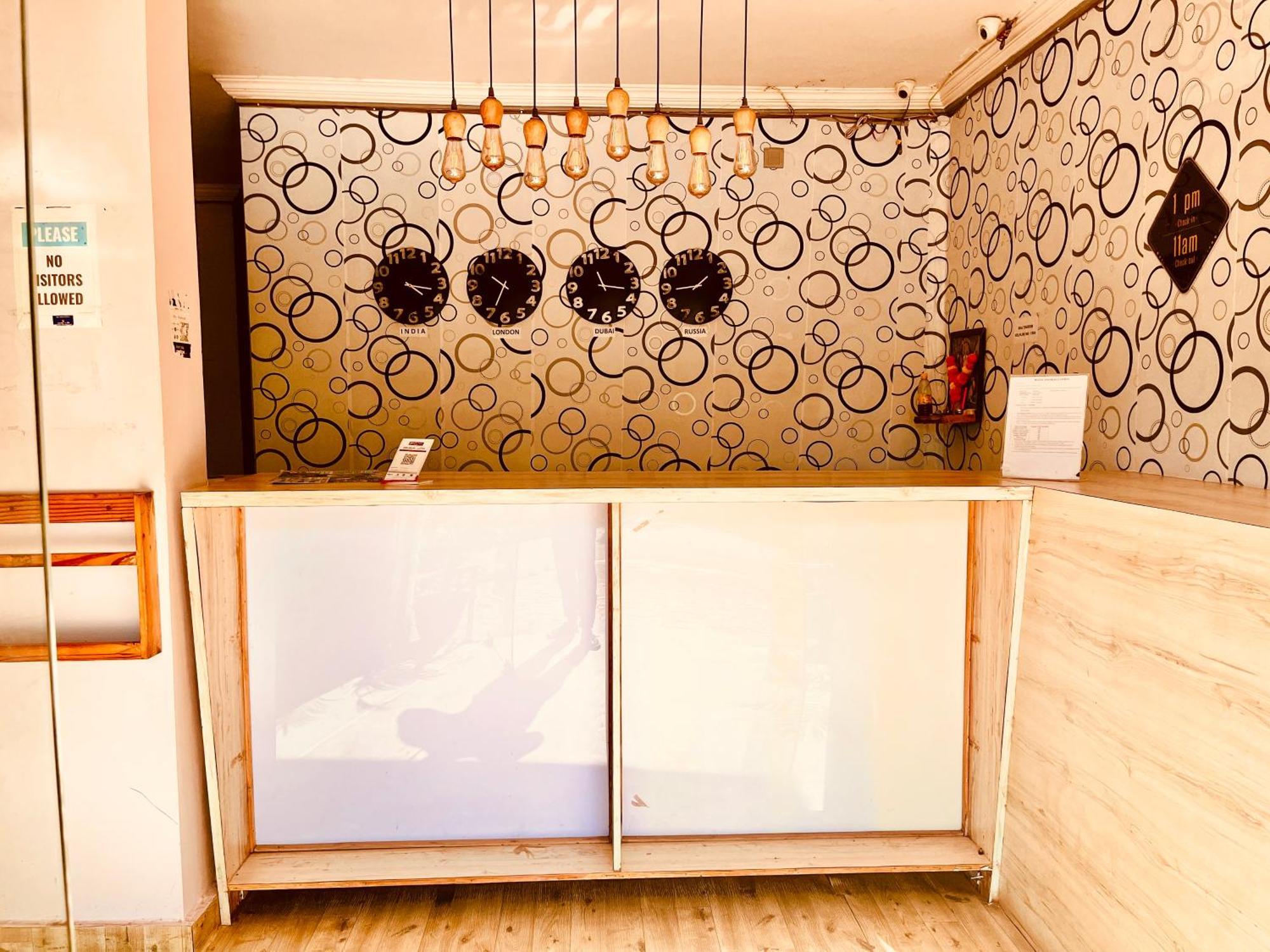 Summer Beach Resort, Goa - #Near Baga Beach #Swimming Pool #Garden #Bar #Lift #Premium Rooms #Property Of The Year #70565-84665 Calangute Eksteriør bilde