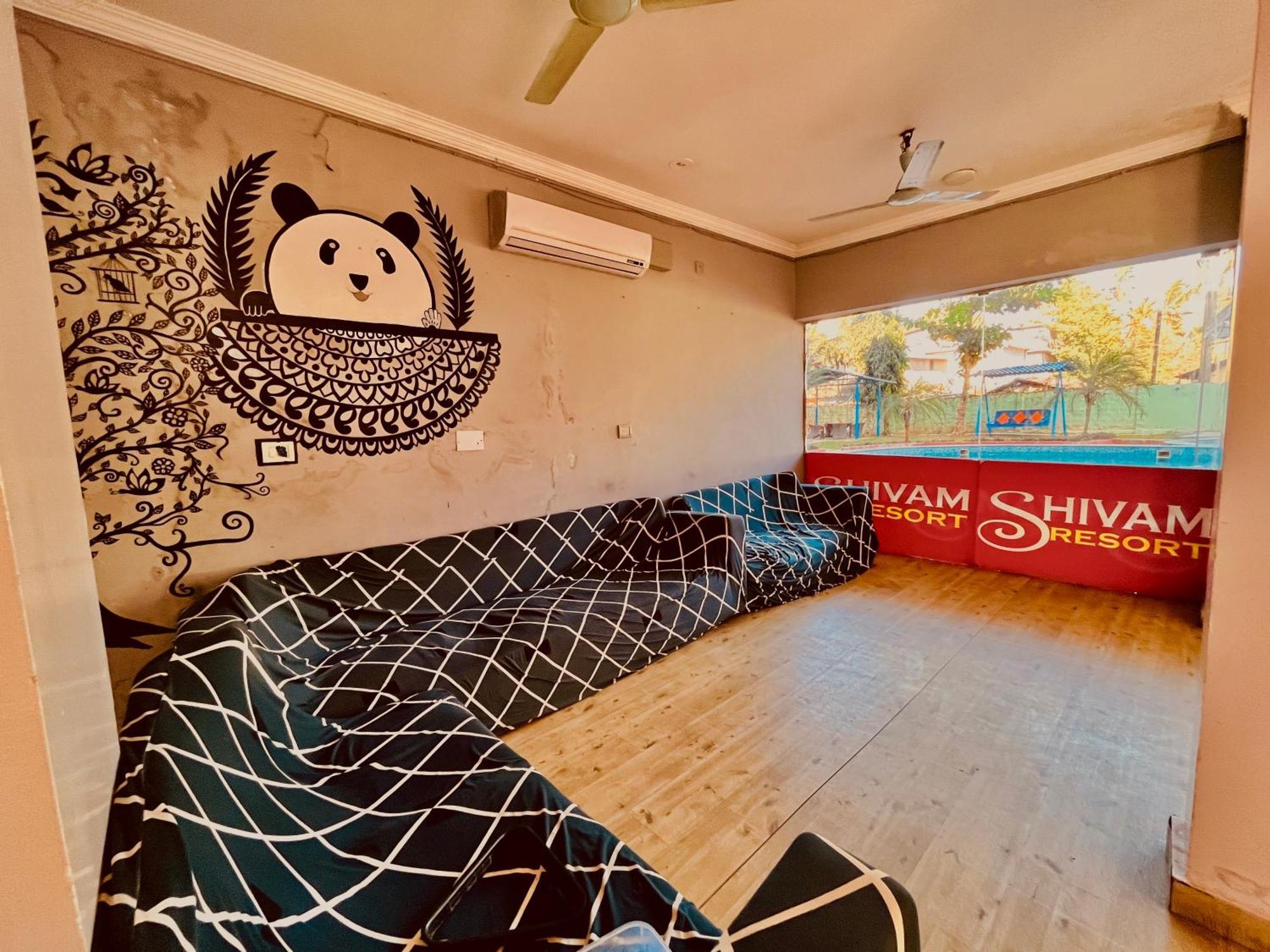 Summer Beach Resort, Goa - #Near Baga Beach #Swimming Pool #Garden #Bar #Lift #Premium Rooms #Property Of The Year #70565-84665 Calangute Eksteriør bilde